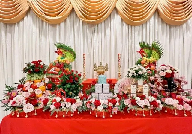 Tea Ceremony Altars by Dream Floral Art