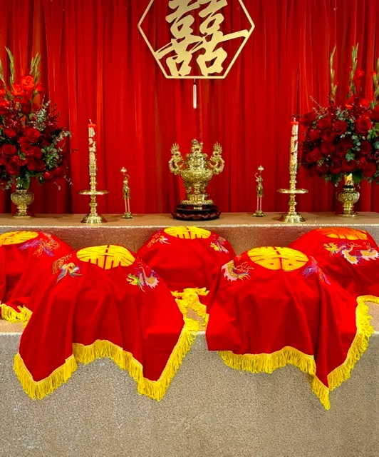 Tea Ceremony Altars by Dream Floral Art